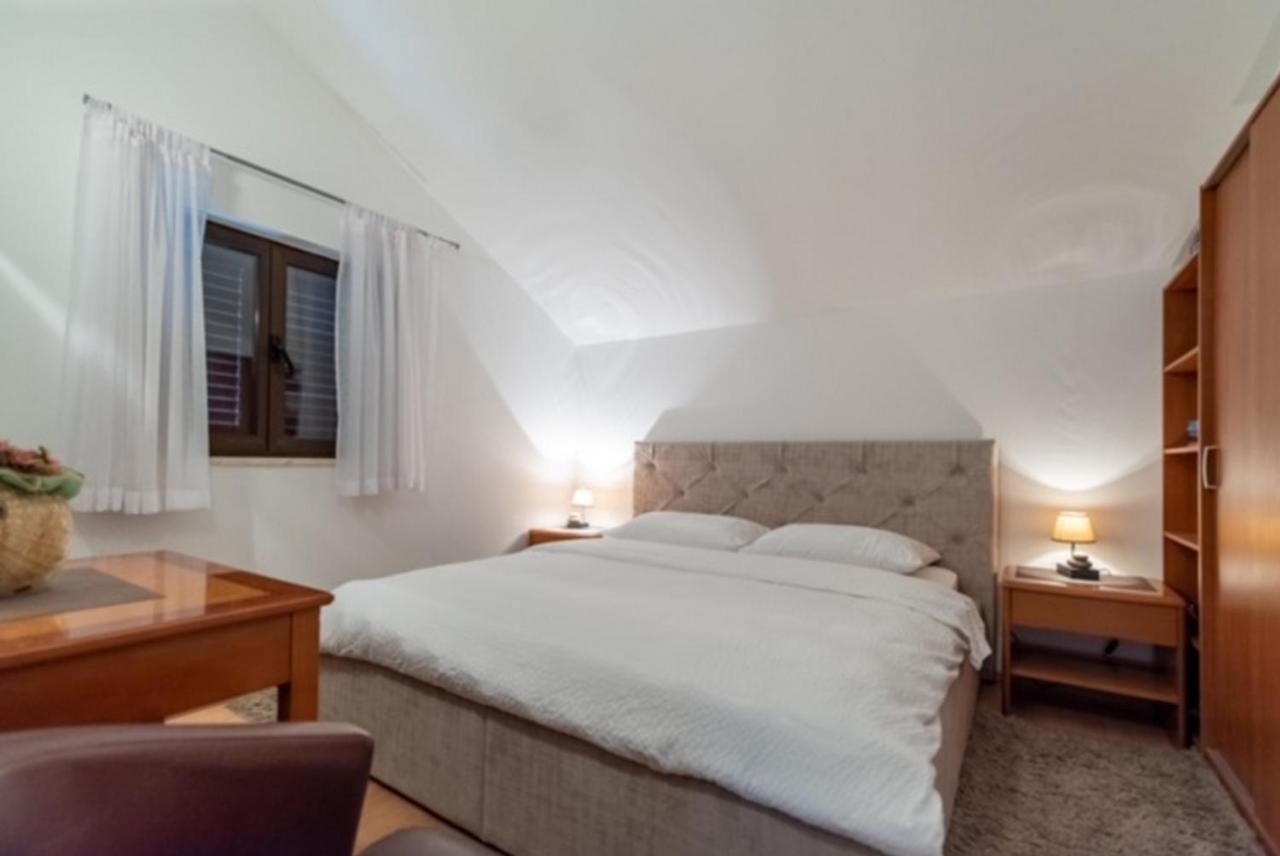 Guest House Kono ดูบรอฟนิก ภายนอก รูปภาพ
