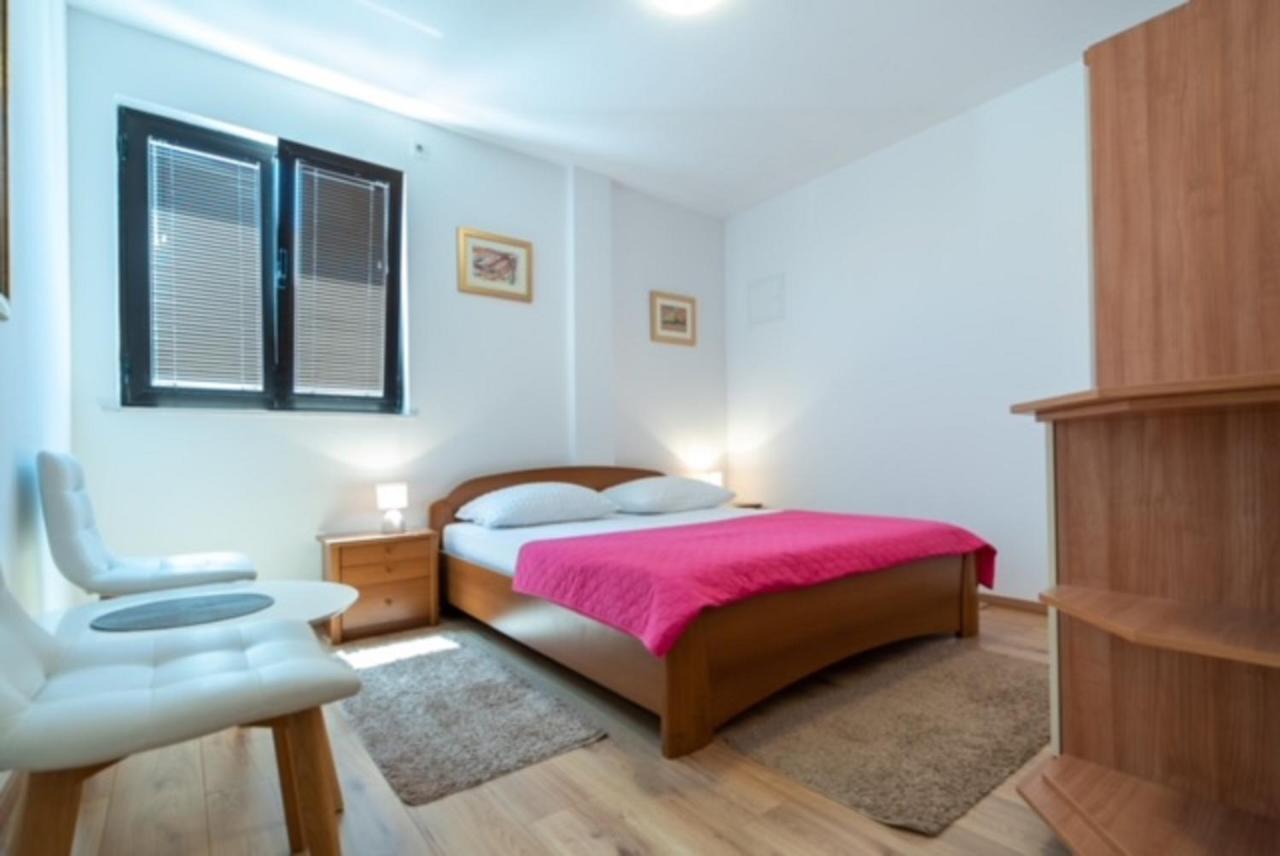 Guest House Kono ดูบรอฟนิก ภายนอก รูปภาพ