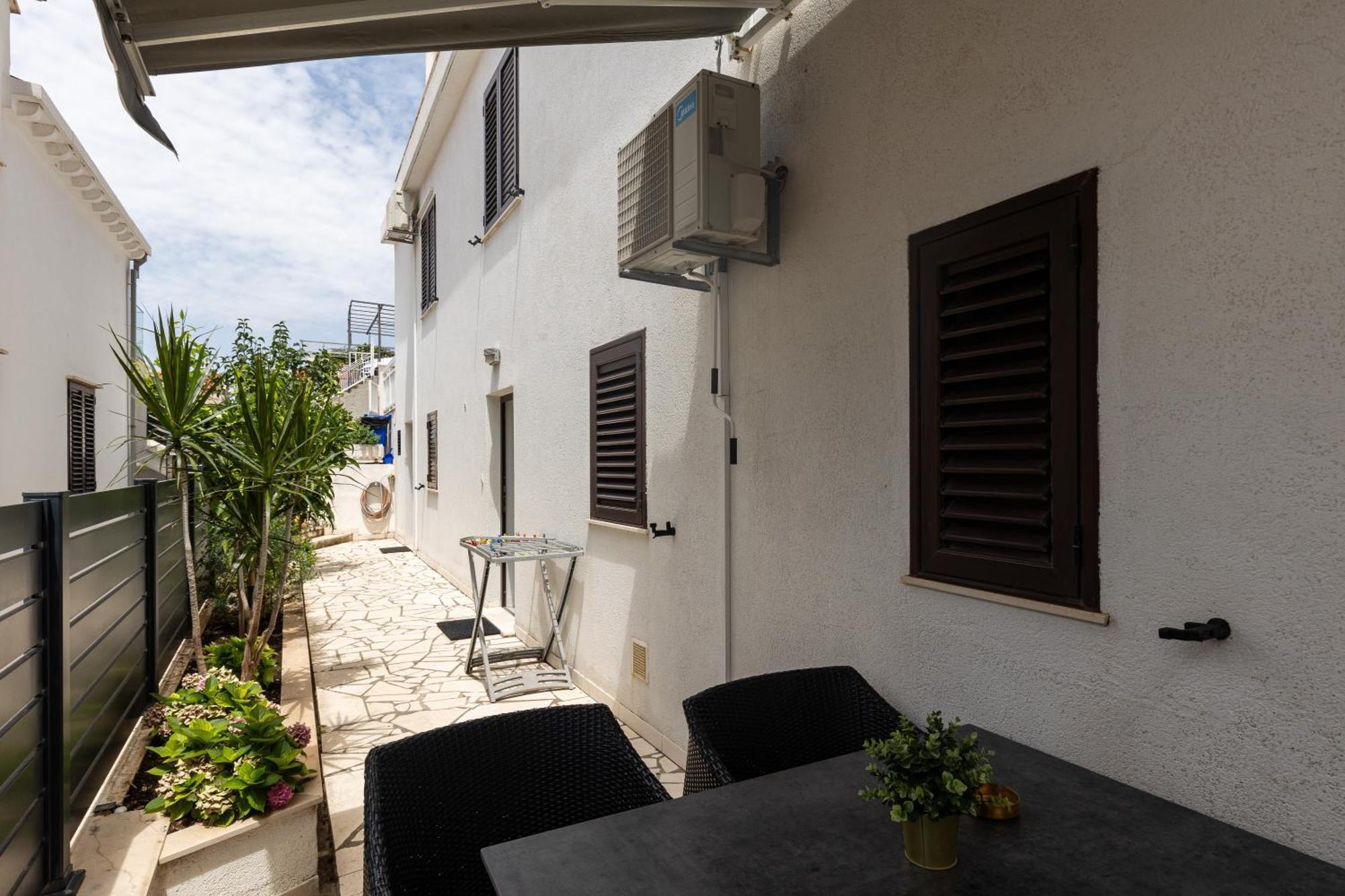 Guest House Kono ดูบรอฟนิก ภายนอก รูปภาพ