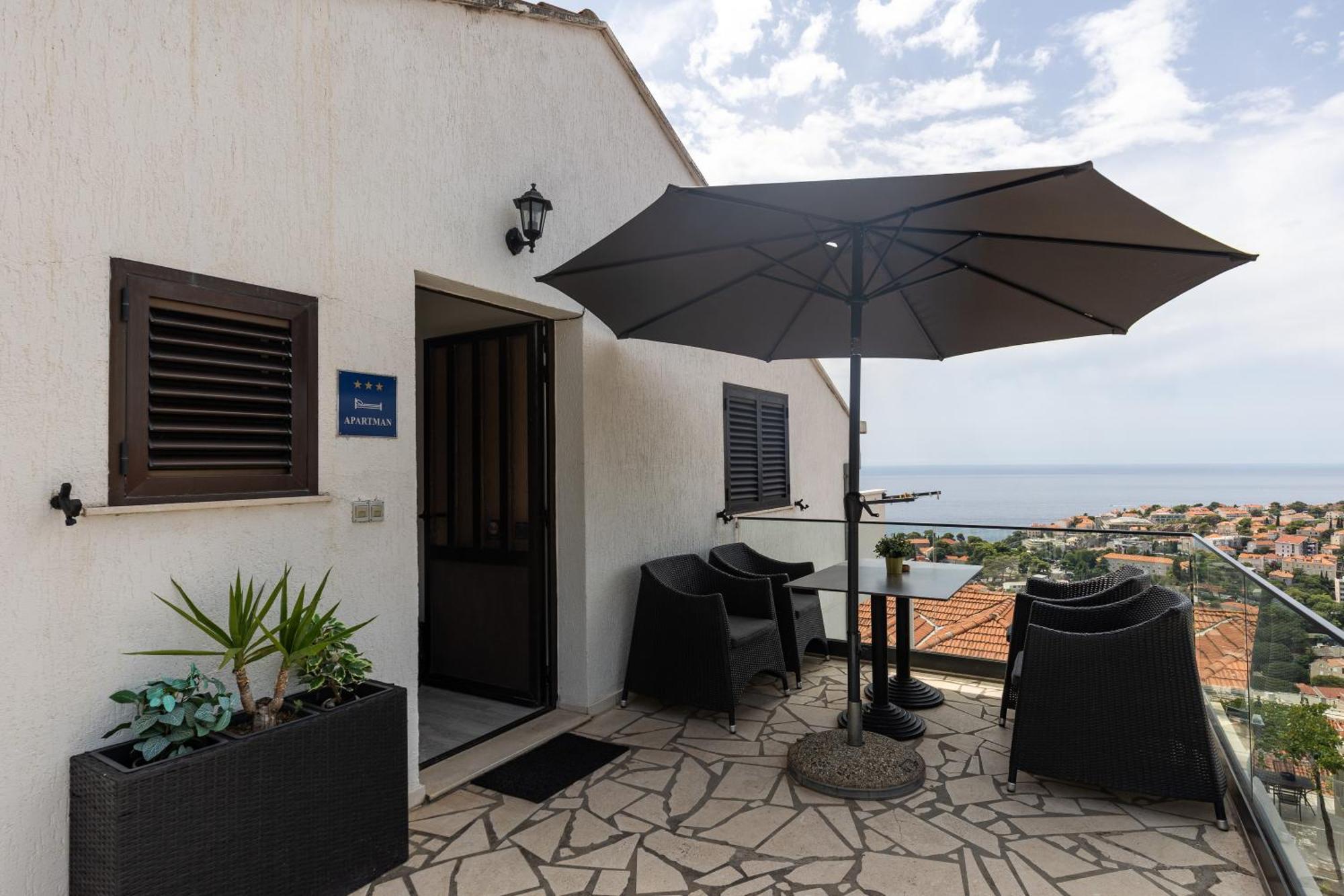 Guest House Kono ดูบรอฟนิก ภายนอก รูปภาพ